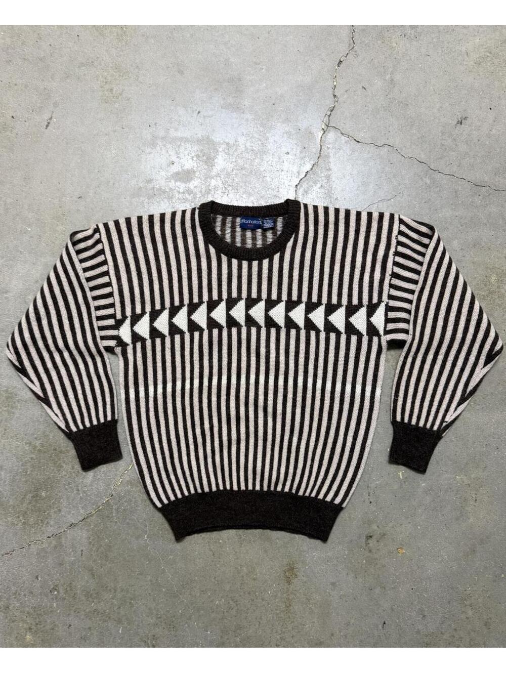 VTG Manhattan knit Geometric Sweater